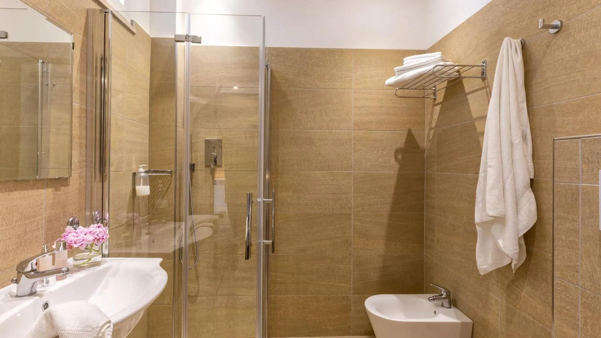 Hotel Ambrosiana Misano Adriatico 3*,